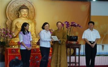 Đài Loan: Tổng thống tới chùa cầu phúc cho dân